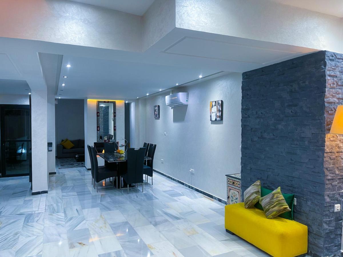 Appartement En Duplex Avec 3 Chambres Haut Standing Gueliz Marrakech Marakéš Exteriér fotografie